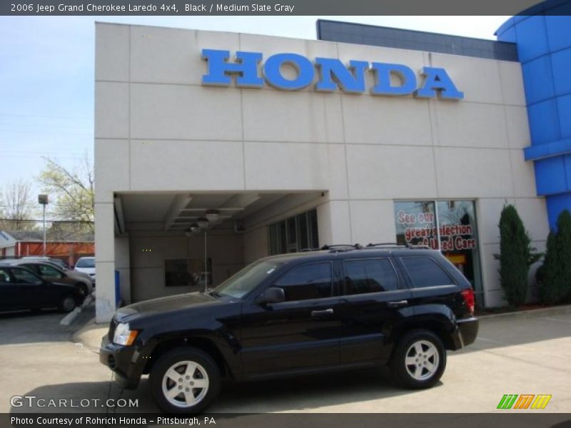 Black / Medium Slate Gray 2006 Jeep Grand Cherokee Laredo 4x4