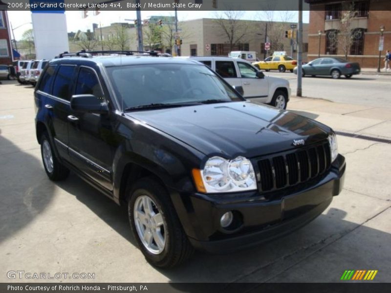 Black / Medium Slate Gray 2006 Jeep Grand Cherokee Laredo 4x4