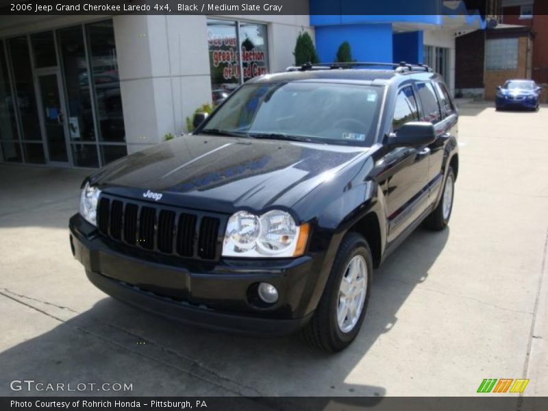Black / Medium Slate Gray 2006 Jeep Grand Cherokee Laredo 4x4