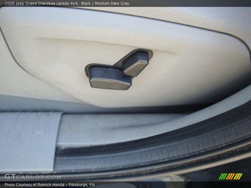 Black / Medium Slate Gray 2006 Jeep Grand Cherokee Laredo 4x4