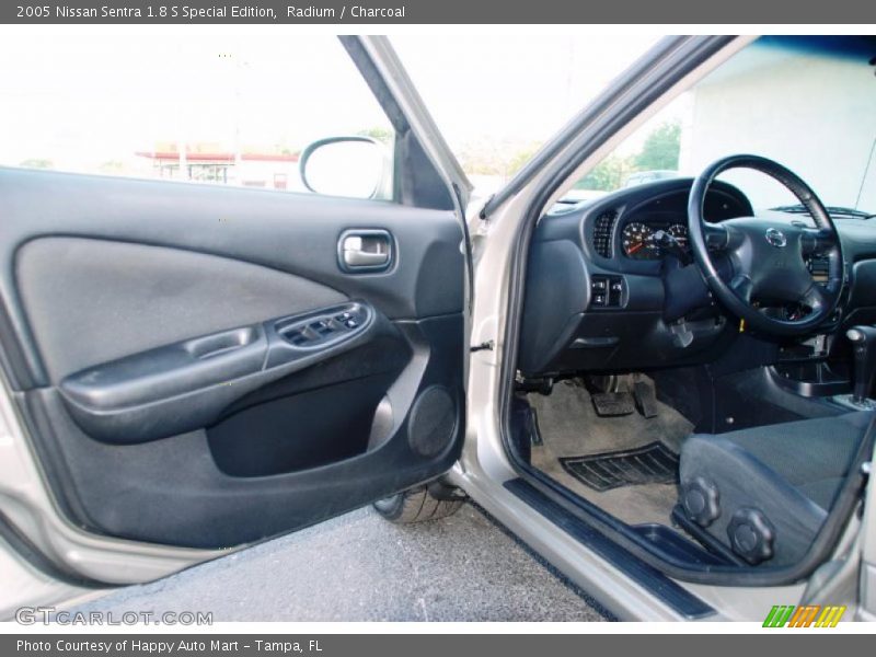 Radium / Charcoal 2005 Nissan Sentra 1.8 S Special Edition