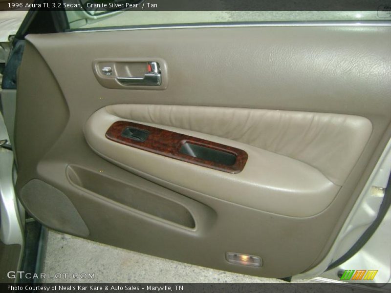 Granite Silver Pearl / Tan 1996 Acura TL 3.2 Sedan