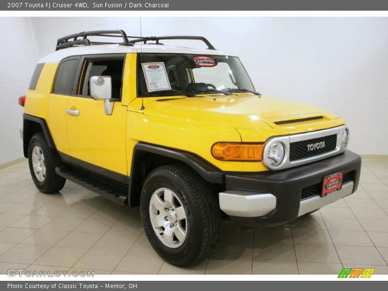 Sun Fusion / Dark Charcoal 2007 Toyota FJ Cruiser 4WD