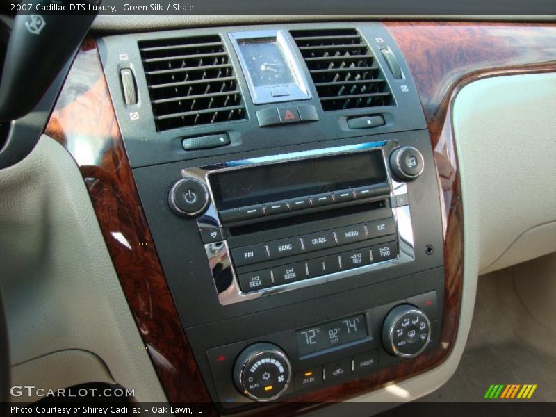 Green Silk / Shale 2007 Cadillac DTS Luxury