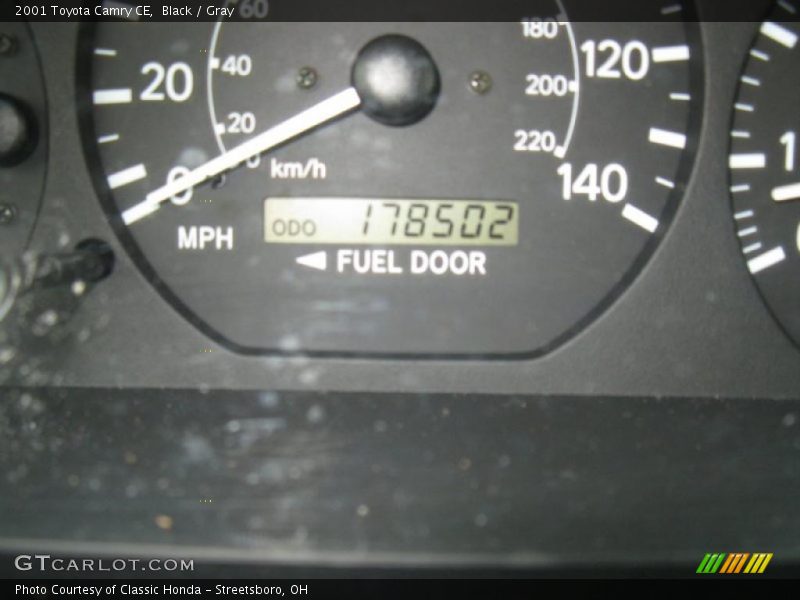 Black / Gray 2001 Toyota Camry CE
