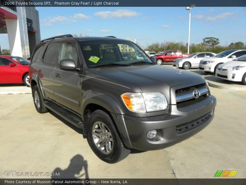 Phantom Gray Pearl / Light Charcoal 2006 Toyota Sequoia SR5