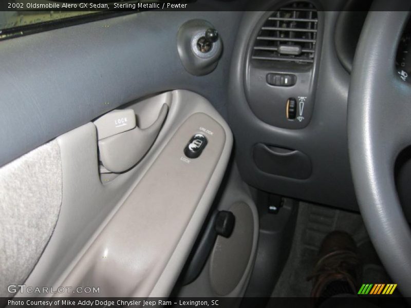 Sterling Metallic / Pewter 2002 Oldsmobile Alero GX Sedan