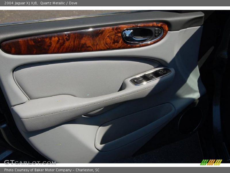 Quartz Metallic / Dove 2004 Jaguar XJ XJ8