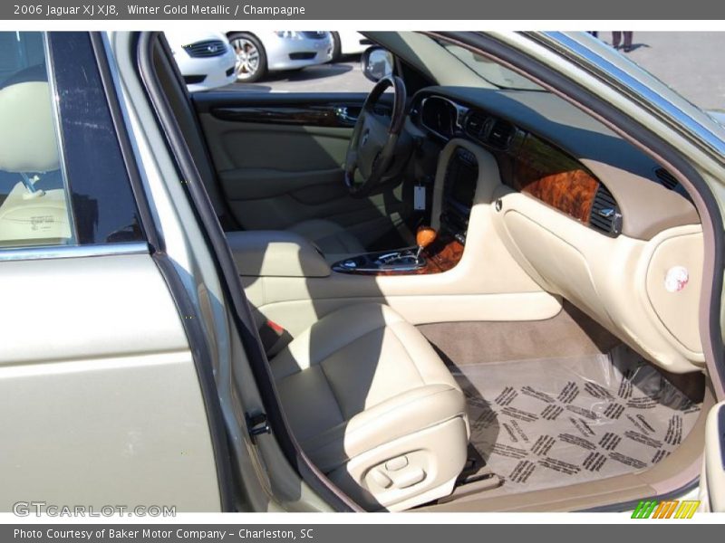Winter Gold Metallic / Champagne 2006 Jaguar XJ XJ8