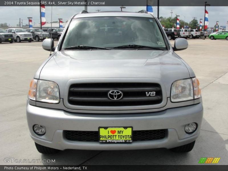 Silver Sky Metallic / Charcoal 2004 Toyota Sequoia SR5 4x4