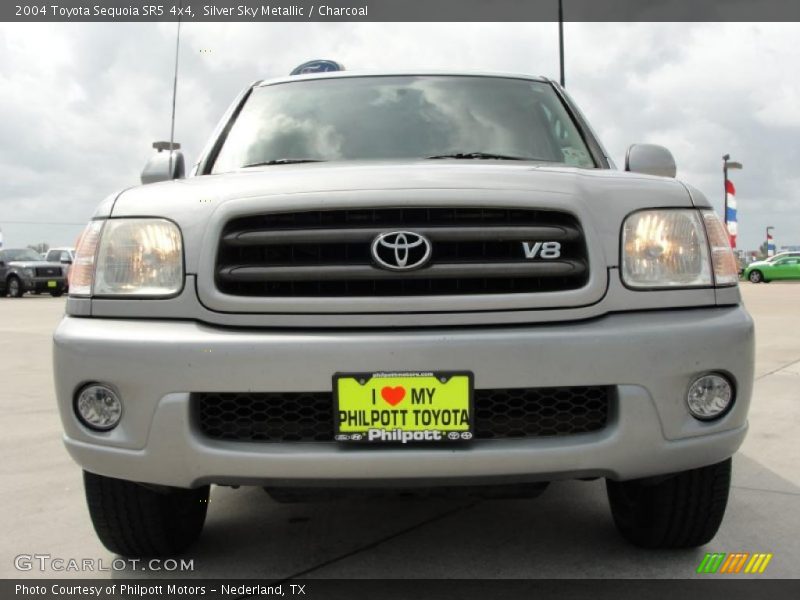 Silver Sky Metallic / Charcoal 2004 Toyota Sequoia SR5 4x4