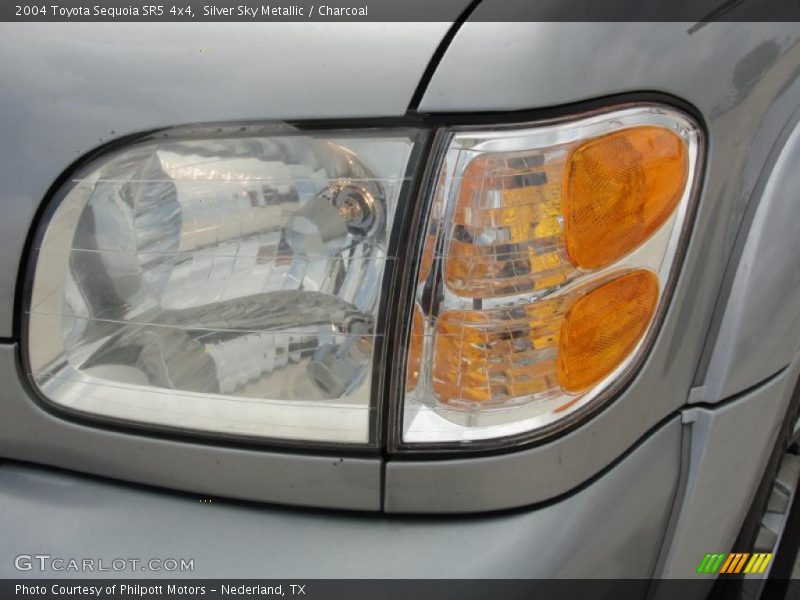 Silver Sky Metallic / Charcoal 2004 Toyota Sequoia SR5 4x4