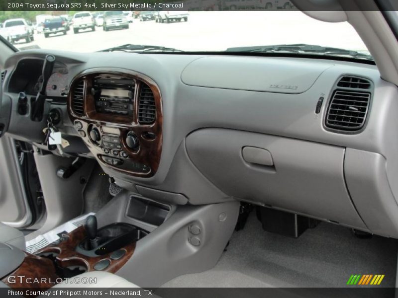 Silver Sky Metallic / Charcoal 2004 Toyota Sequoia SR5 4x4