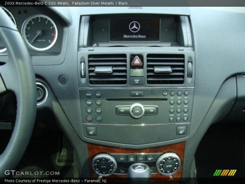 Palladium Silver Metallic / Black 2009 Mercedes-Benz C 300 4Matic