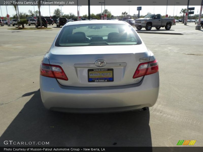 Titanium Metallic / Ash 2007 Toyota Camry LE