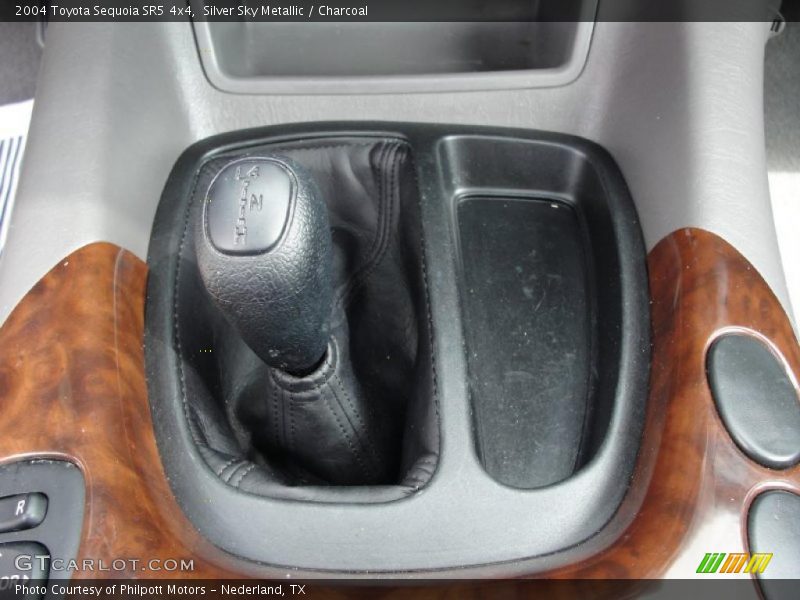 Silver Sky Metallic / Charcoal 2004 Toyota Sequoia SR5 4x4