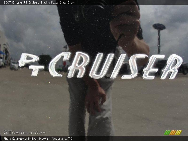Black / Pastel Slate Gray 2007 Chrysler PT Cruiser