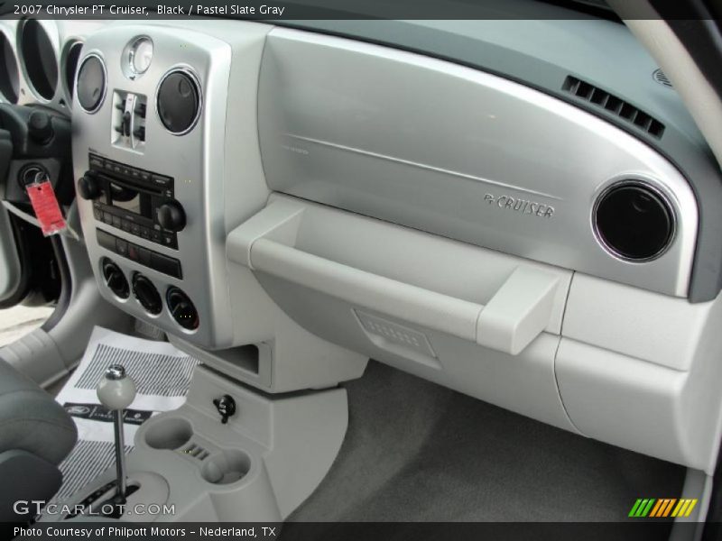 Black / Pastel Slate Gray 2007 Chrysler PT Cruiser