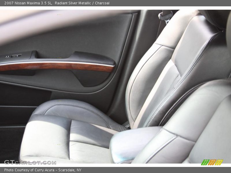Radiant Silver Metallic / Charcoal 2007 Nissan Maxima 3.5 SL