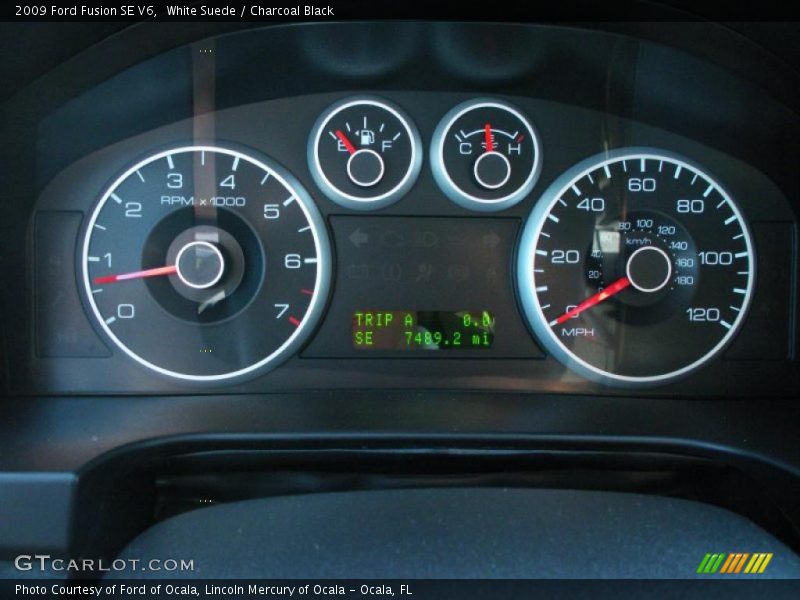White Suede / Charcoal Black 2009 Ford Fusion SE V6