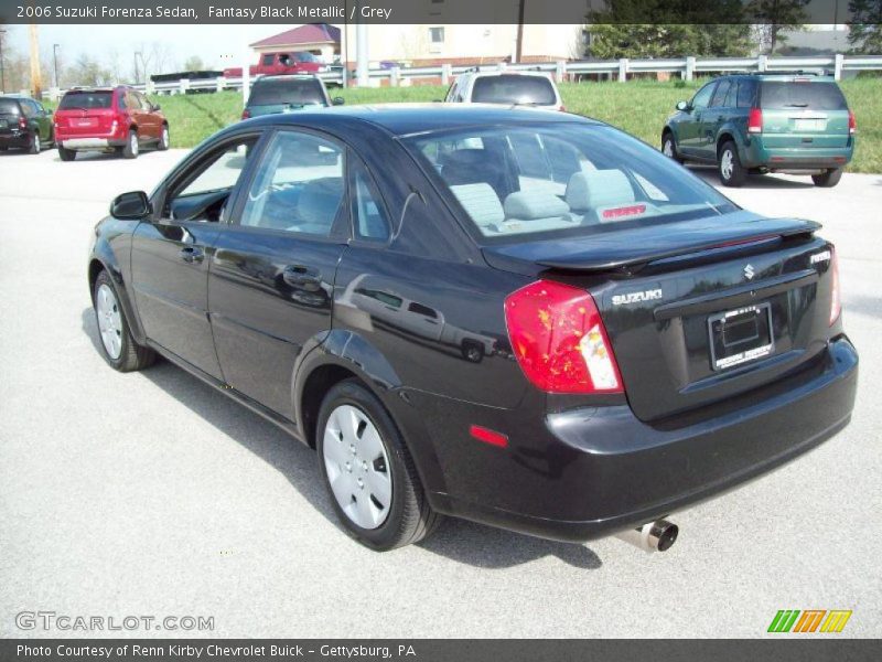 Fantasy Black Metallic / Grey 2006 Suzuki Forenza Sedan