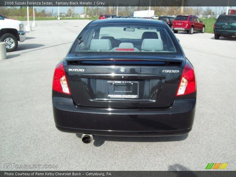Fantasy Black Metallic / Grey 2006 Suzuki Forenza Sedan