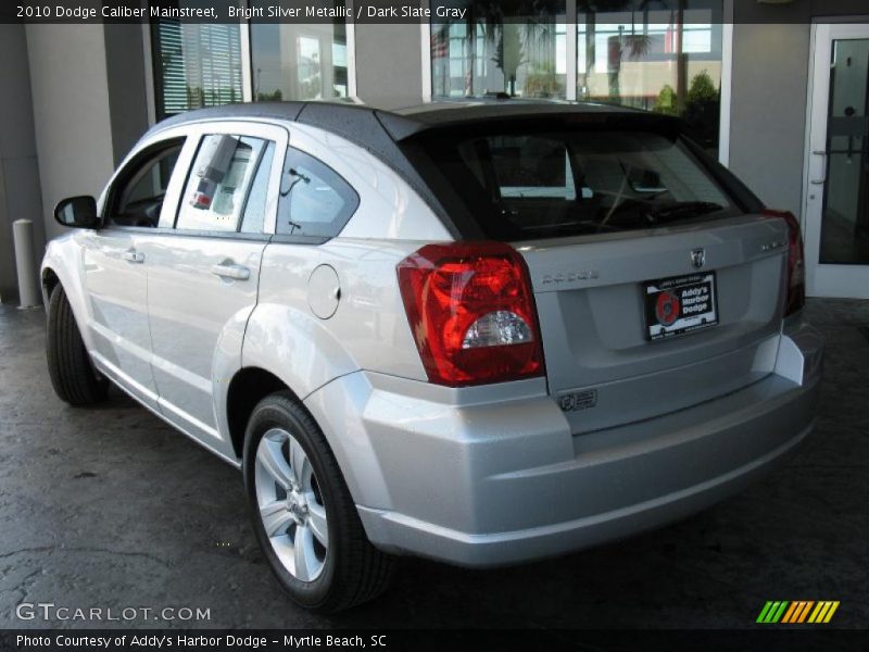 Bright Silver Metallic / Dark Slate Gray 2010 Dodge Caliber Mainstreet