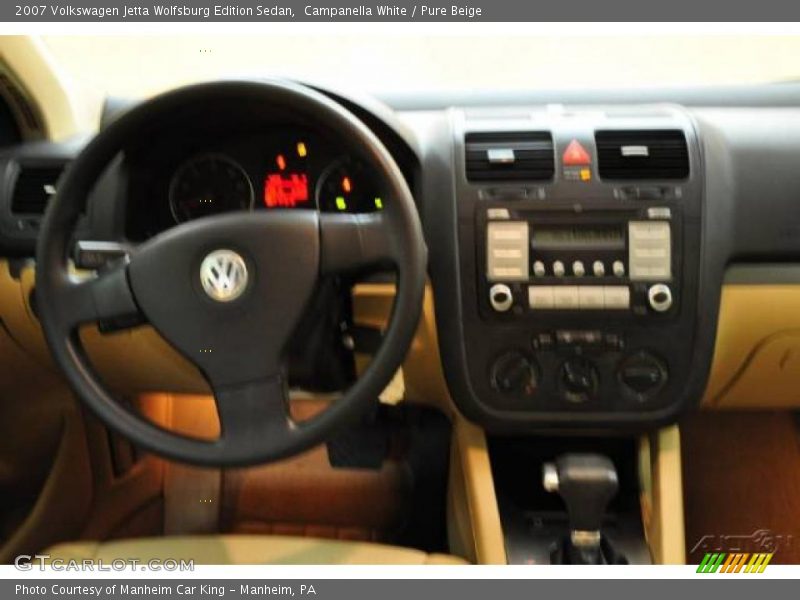 Campanella White / Pure Beige 2007 Volkswagen Jetta Wolfsburg Edition Sedan