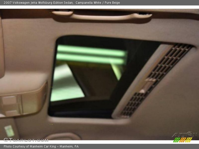 Campanella White / Pure Beige 2007 Volkswagen Jetta Wolfsburg Edition Sedan