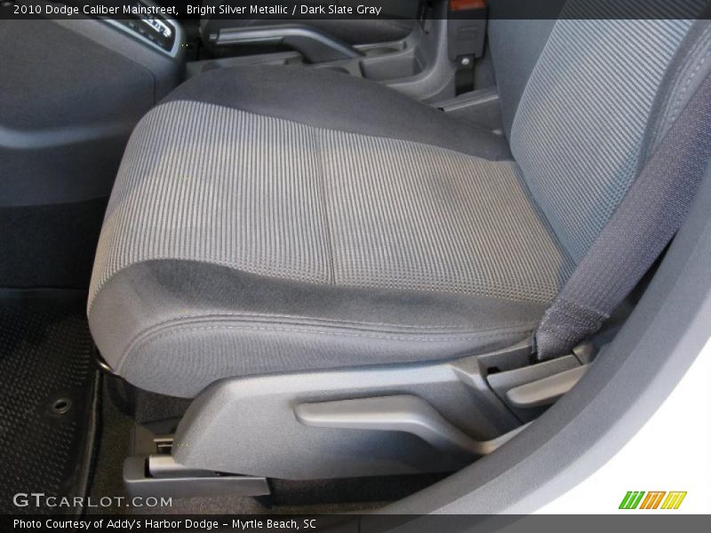 Bright Silver Metallic / Dark Slate Gray 2010 Dodge Caliber Mainstreet