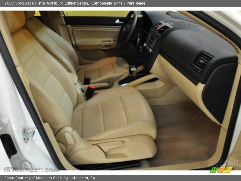 Campanella White / Pure Beige 2007 Volkswagen Jetta Wolfsburg Edition Sedan