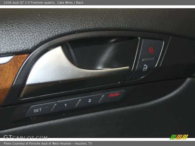 Calla White / Black 2008 Audi Q7 3.6 Premium quattro