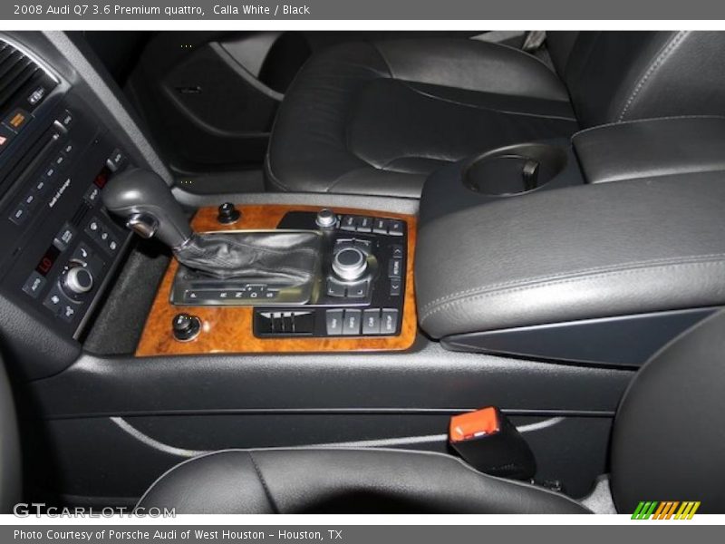 Calla White / Black 2008 Audi Q7 3.6 Premium quattro