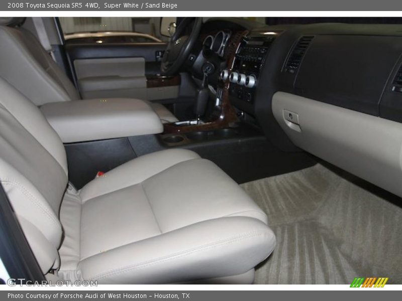 Super White / Sand Beige 2008 Toyota Sequoia SR5 4WD