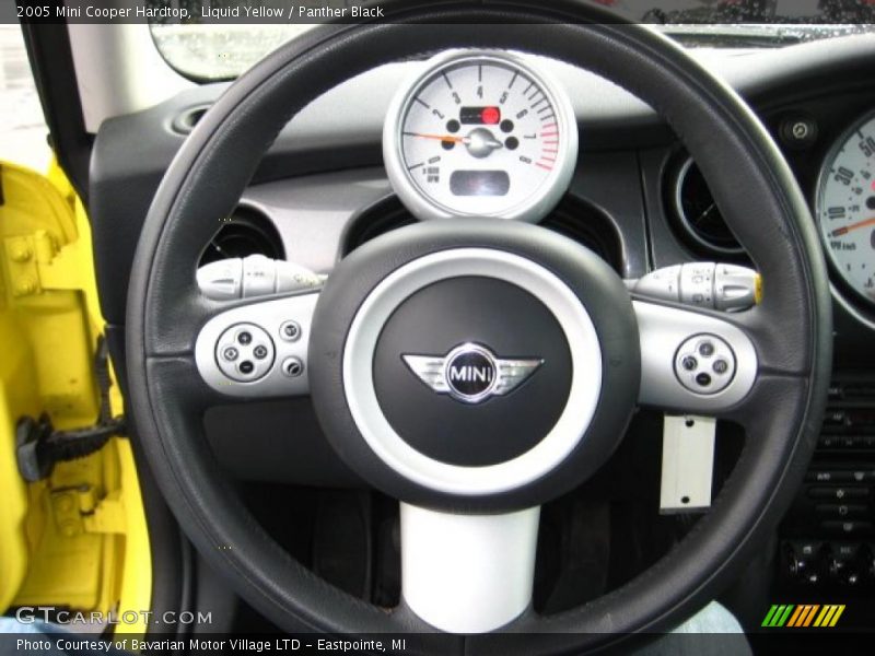 Liquid Yellow / Panther Black 2005 Mini Cooper Hardtop