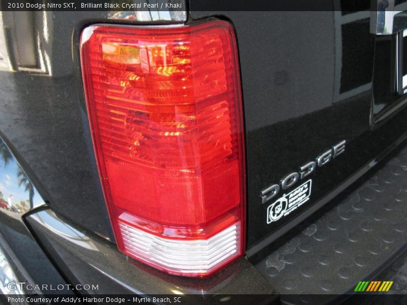 Brilliant Black Crystal Pearl / Khaki 2010 Dodge Nitro SXT