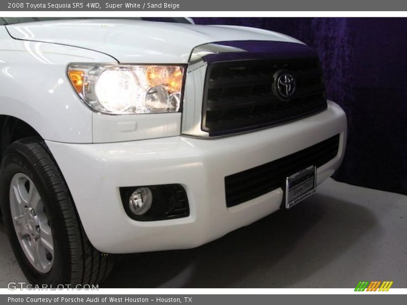 Super White / Sand Beige 2008 Toyota Sequoia SR5 4WD