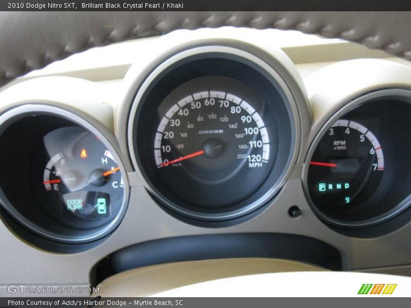 Brilliant Black Crystal Pearl / Khaki 2010 Dodge Nitro SXT
