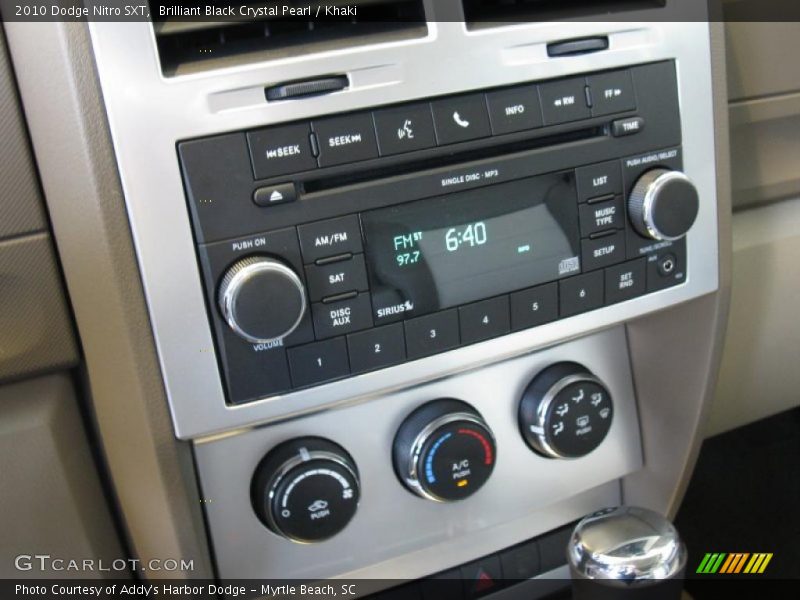 Brilliant Black Crystal Pearl / Khaki 2010 Dodge Nitro SXT