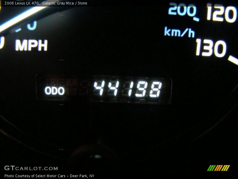Galactic Gray Mica / Stone 2006 Lexus LX 470