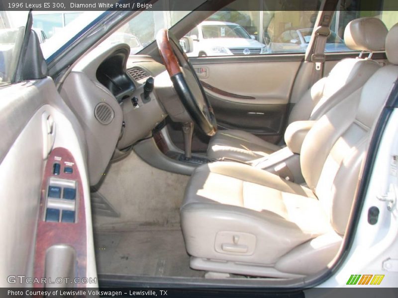 Diamond White Pearl / Beige 1996 Lexus ES 300