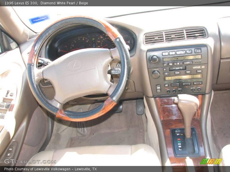 Diamond White Pearl / Beige 1996 Lexus ES 300