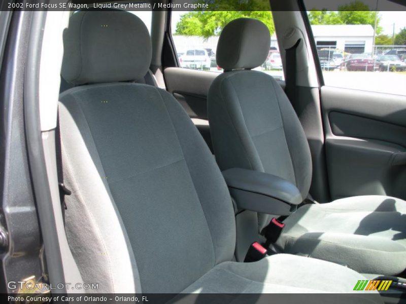 Liquid Grey Metallic / Medium Graphite 2002 Ford Focus SE Wagon