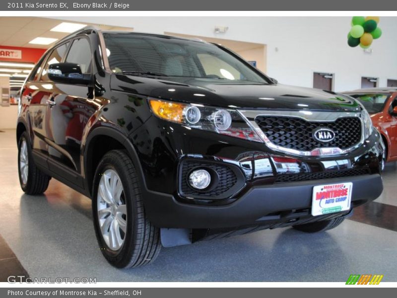 Ebony Black / Beige 2011 Kia Sorento EX