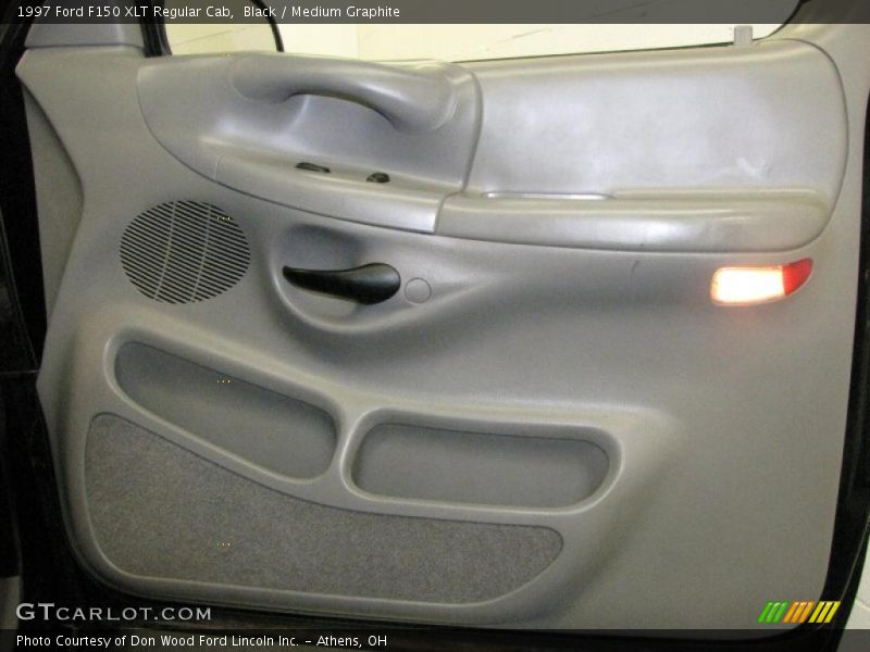 Black / Medium Graphite 1997 Ford F150 XLT Regular Cab