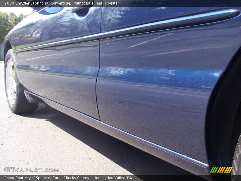 Patriot Blue Pearl / Agate 2000 Chrysler Sebring JXi Convertible
