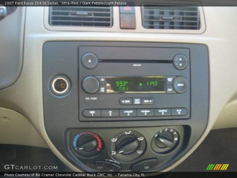Infra-Red / Dark Pebble/Light Pebble 2007 Ford Focus ZX4 SE Sedan