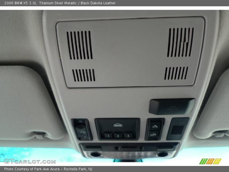 Titanium Silver Metallic / Black Dakota Leather 2006 BMW X5 3.0i