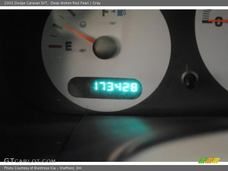 Deep Molten Red Pearl / Gray 2003 Dodge Caravan SXT