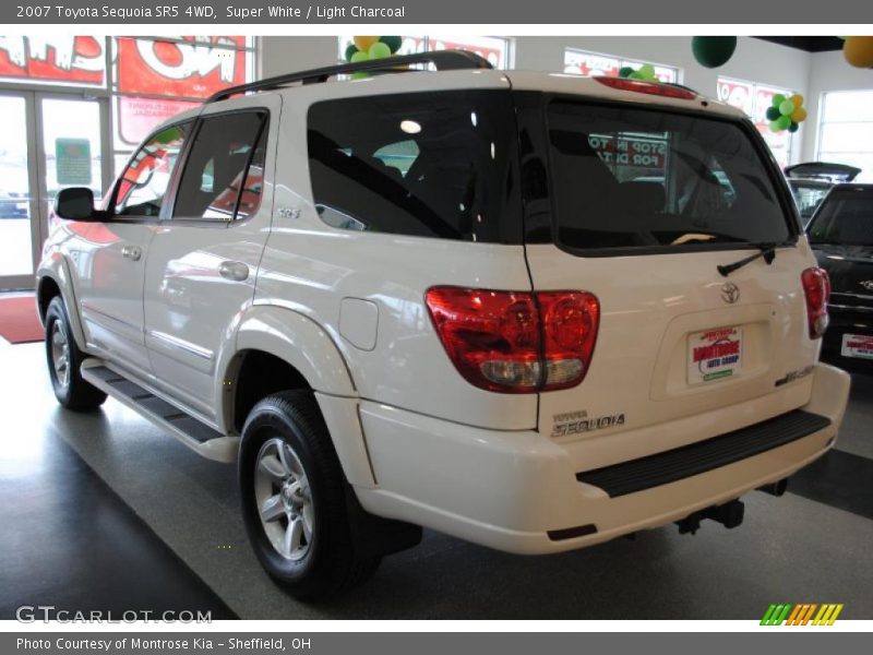 Super White / Light Charcoal 2007 Toyota Sequoia SR5 4WD